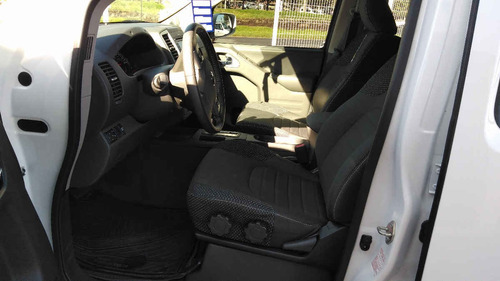 Imagen 6 de 15 de Nissan Frontier Np300 2020 4p Pro-4x V6/4.0 Aut 4x2