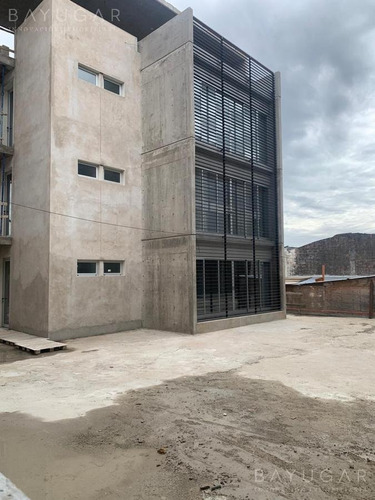 Imagen 14 de 20 de Venta - Hermosas Oficinas Con Inmejorables Cocheras En Art Gallery - Bayugar Negocios Inmobiliarios