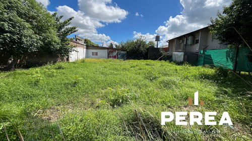 Lote En La Calle Lucrecia Diaz (a Metros De Fabrica Valente)