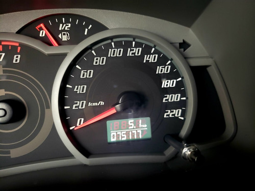 Imagem 5 de 8 de Ford Ka