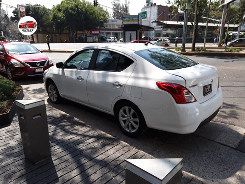 Imagen 12 de 14 de Versa 2017 Estandar 4 Cilindros Bolsas Aire Frenos Abs