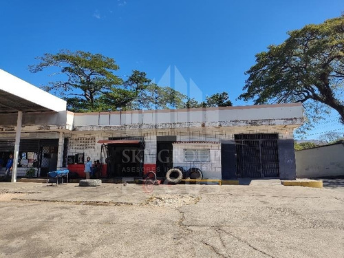 Imagen 11 de 19 de Jorge Febres Vende Estacion De Gasolina En Puerto Cabello (fofc-057)