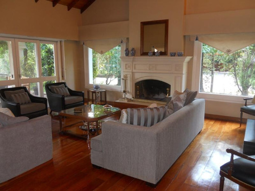 Imagen 2 de 27 de Venta Casa 5 Dormitorios En Suite En Highland Park