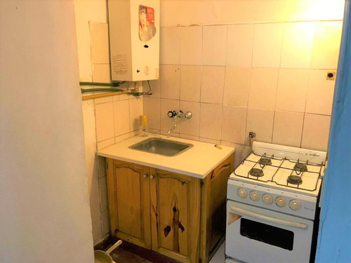 Departamento De 1 Dormitorio Para Reciclar