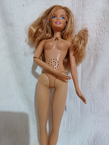 Boneca Barbie Princesa Da Illha. (Usado)