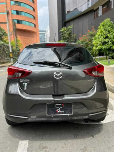 Mazda 2 1.5 Touring Mt