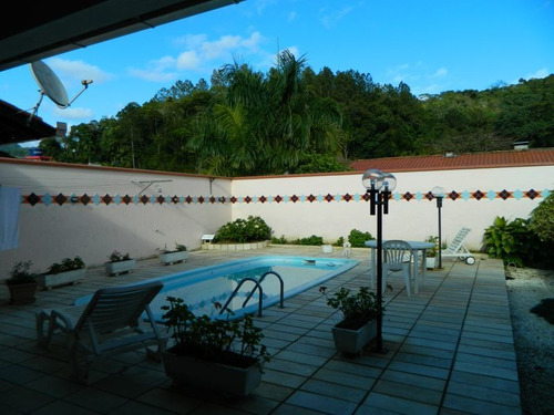 Imagem 5 de 10 de Casa Em Blumenau - Progresso - 335