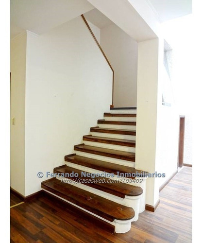 Alquiler Oficina Ciudad Vieja 30m2 $8.000