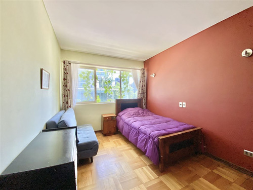 Colegio Verbo Divino / Vma / P.errázuriz
