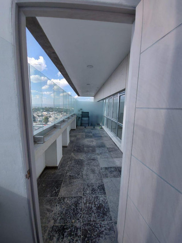Consultorio En Venta En Tec100, Torre 3, Centro Querétaro