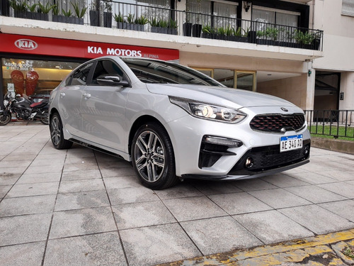 Kia Cerato 2.0 Gt Line - 2021 0km! Techo-cuero-automatic