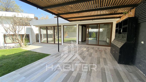 Exclusiva Casa En Venta 5d Cerca Sport Francés En Vitacura