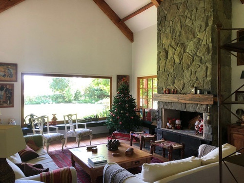 Lonquén/el Oliveto, Condominio Casa Country
