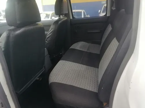 Nissan Np 300 4x4 Diesel 2013