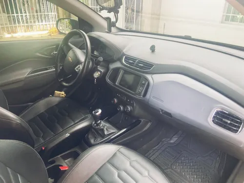 Chevrolet Onix 1.4 Ltz 4 p