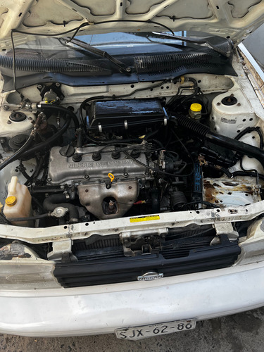 Nissan Tsuru Modelo 2000 Automático A.c