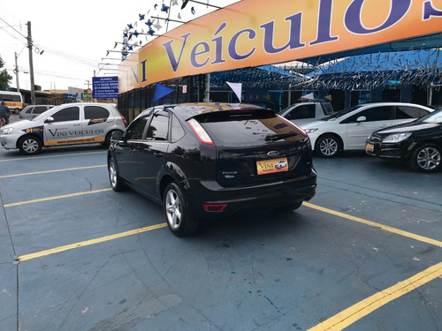 Imagem 4 de 8 de Ford Focus ! Automático !