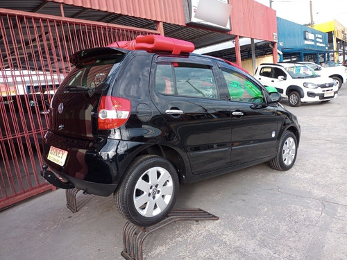Imagem 4 de 9 de Volkwagen Fox Route 1.6 Flex
