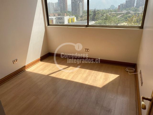 Departamento En Venta De 4 Dorm. En Las Condes Los Militares