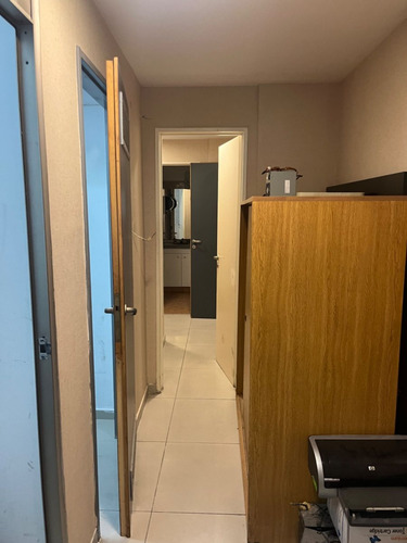 Alquiler Oficina Microcentro Con Dos Cocheras
