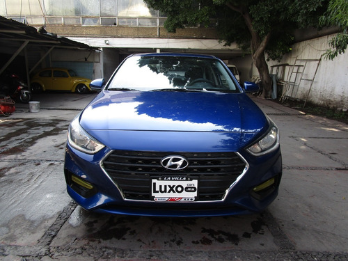 Imagen 3 de 15 de Hyundai Accent 4p Gl Mid 1.6l,tm6,a/ac.,ve,ra15