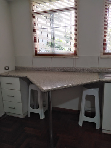 Mini Depa Amoblado Estilo Loft En Zona Residencial, A Metros De Servicio Básicos