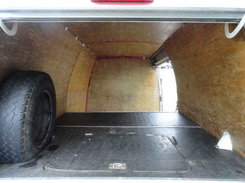 Imagem 11 de 11 de Volkswagen Kombi Furgao 1.4 Total Flex 3p