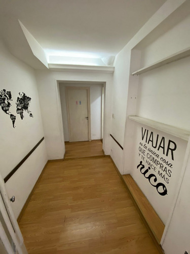 Imagen 6 de 13 de En Venta Fte A Estacion Depto Tipo Casa 4 Amb En Muy Buen Estado En Lanus (079)