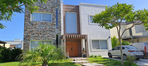 Constructora Casas Llave En Mano Estudio Zona Norte Zona Sur