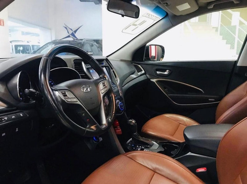 Imagem 3 de 10 de Hyundai Grand Santa Fé Fe/gls 3.3 V6 4x4 Tiptronic 2013/...