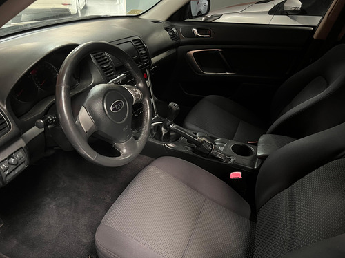 Subaru Outback 2.5 Un 5mt Sawd 173cv