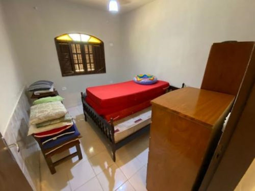 Imagem 13 de 28 de Chácara Na Praia De Itanhaém/sp! Com 4 Quartos, Piscina, Churrasqueira!
