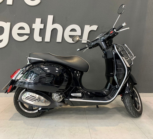 Imagen 16 de 20 de Vespa Piaggio Gts Super 300 2018 - Palermo Bikes