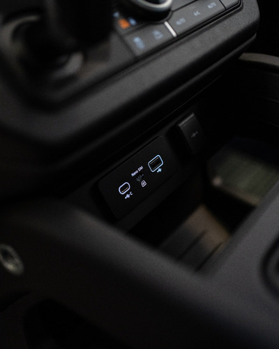 Land Rover Defender Hse Xdynimic Plug In Hybrid
