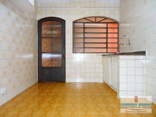 Sobrado Com 05 Dormitorios, 04 Vagas De Garagens, 240 M² Por R$ 400.000, Embu Das Artes/sp, Aceita Permuta Por Apartamento No Litoral De S/p - So0074