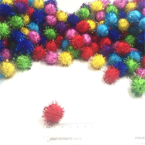 Nuevo Bola De Pelo De Colores Con Pompones Bolas 200