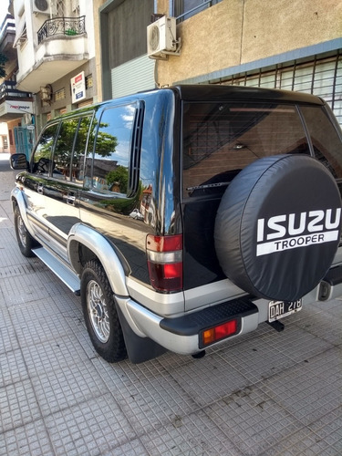 Isuzu Trooper Ls