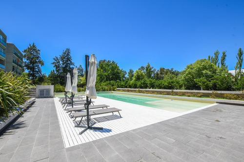 Imagen 20 de 27 de Departamento De 1 Dormitorio En Venta Con Pileta Y Cochera En Aldea Fisherton