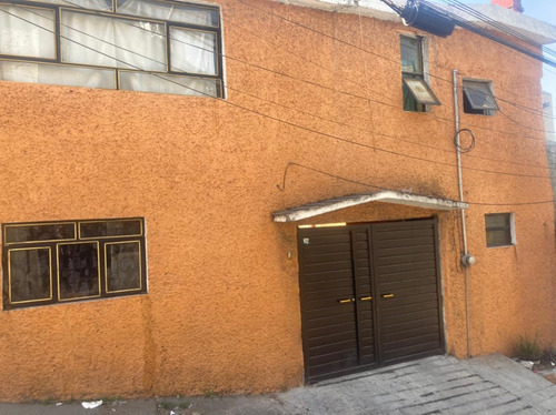 Casa En Esquina A 2 Calles De Carretera Mex - Toluca En Naucalpan