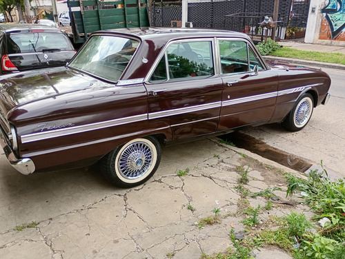Ford Falcón Deluxe
