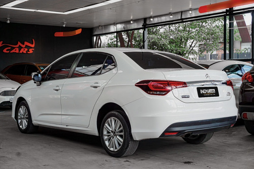 Imagen 6 de 15 de Citroen C4 Lounge Vti 115 Live Am 19