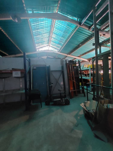Imagen 10 de 14 de En Venta Galpon Centro Comercial E Industrial Shangri-la Cod. 174069aacv