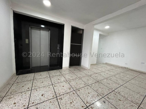 Milagros Inmuebles Edificio Venta Barquisimeto Lara Zona Centro Economica Residencial Economico Comercial Código Inmobiliaria Rent-a-house 24-21318