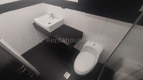 Imagen 23 de 30 de Casas En Venta Cabudare /04245565759