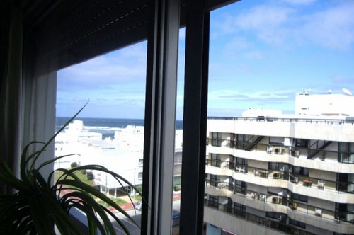 Venta De Apartamento Monoambiente En Península