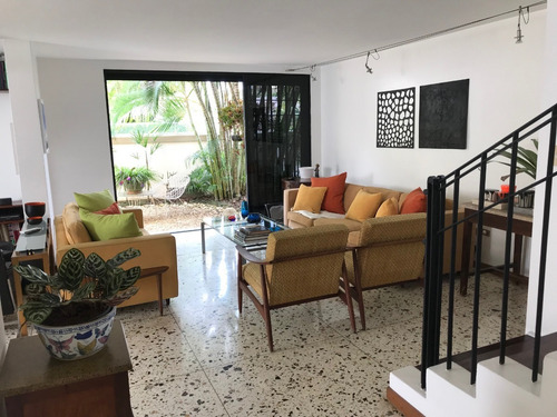 Imagen 5 de 11 de Casa En Venta Urb. Sebucán 19708