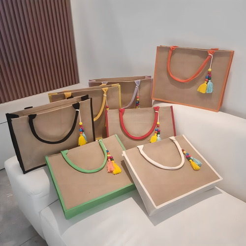 Bolsa Feminina Grande De Praia Material Juta Com Chaveiro