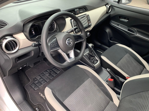Imagen 10 de 14 de Nissan Versa Advance Mt 2020