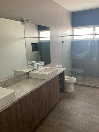 Casa En Venta En Mision San Jerónimo En Queretaro
