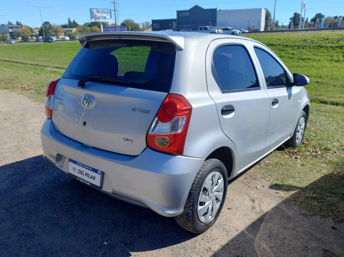 Toyota Etios 1.5 X 5P L16